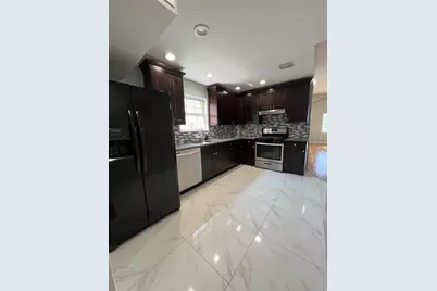 1198 Kennedy Blvd #2, Bayonne, NJ 07002 - Photo 3