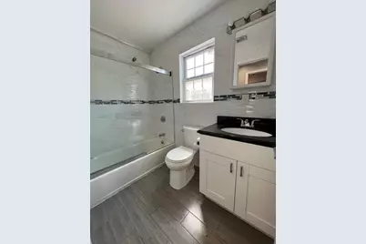 1198 Kennedy Blvd #2, Bayonne, NJ 07002 - Photo 5