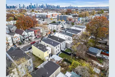 107 Bidwell Ave, Jersey City, NJ 07305 - Photo 17