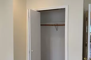 783 Montgomery St, Jersey City, NJ 07306 - Photo 15