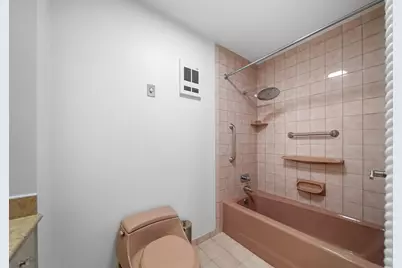 300 Winston Dr #109, Cliffside Park, NJ 07010 - Photo 23