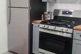 202 Clerk St, Jersey City, NJ 07305 - Photo 5