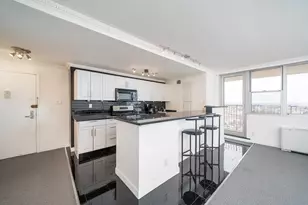 6040 Blvd E, West New York, NJ 07093 - Photo 5