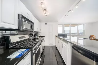 6040 Blvd East #25M, West New York, NJ 07093 - Photo 3