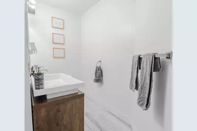 806 Harmon Cove Tower #Secaucus, Secaucus, NJ 07094 - Photo 21