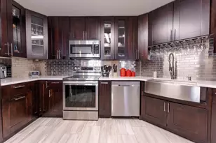 806 Harmon Cove Tower, Secaucus, NJ 07094 - Photo 15