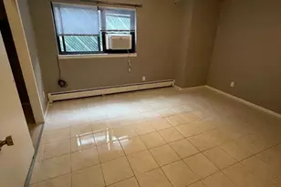 17 68th St, Guttenberg, NJ 07093 - Photo 21