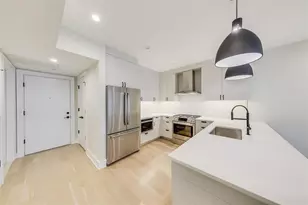 366 6th St, Jersey City, NJ 07302 - Photo 3