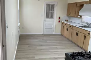 8 Fairview Ave, Secaucus, NJ 07094 - Photo 11