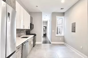 21 Hancock Ave, Jersey City, NJ 07307 - Photo 5