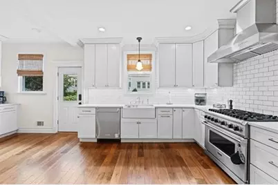 82 Highwood Terrace, Weehawken, NJ 07086 - Photo 11