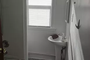 200 Nunda Ave, Jersey City, NJ 07306 - Photo 3