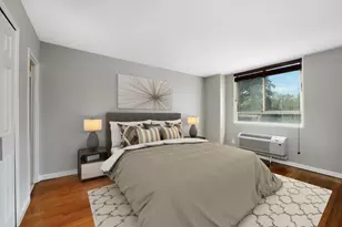 100 Manhattan Ave, Union City, NJ 07087 - Photo 5