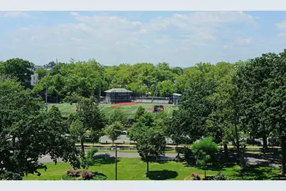 100 Manhattan Ave #1504, Union City, NJ 07087 - Photo 9