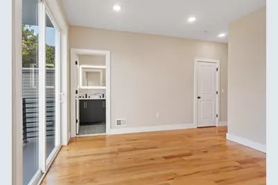 277 Pearsall Ave #1, Jersey City, NJ 07305 - Photo 11