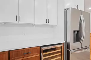 277 Pearsall Ave, Jersey City, NJ 07305 - Photo 9