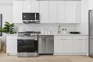 134 New York Ave, Jersey City, NJ 07307 - Photo 5