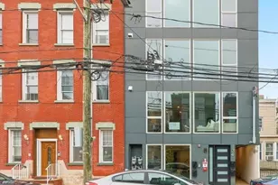 134 New York Ave, Jersey City, NJ 07307 - Photo 17