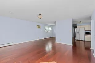 407 Manila Ave, Jersey City, NJ 07302 - Photo 15