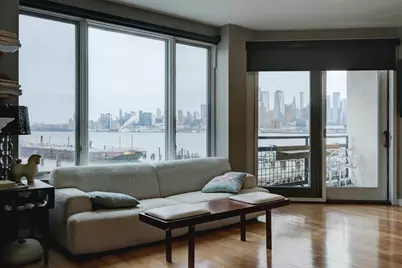 600 Harbor Blvd #867, Weehawken, NJ 07086 - Photo 3