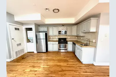 4 Jordan Ave #3 B, Jersey City, NJ 07306 - Photo 3