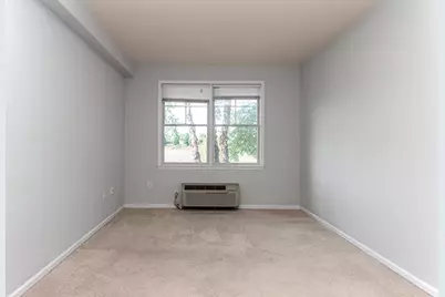 15 Enterprise Ct #108, Jersey City, NJ 07305 - Photo 5