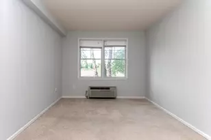 15 Enterprise Ct, Jersey City, NJ 07305 - Photo 5