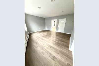 646.5 Newark Ave, Jersey City, NJ 07306 - Photo 5