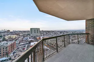 770 Anderson Ave, Cliffside Park, NJ 07010 - Photo 43