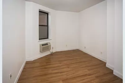 43 Van Wagenen Ave, Jersey City, NJ 07306 - Photo 7