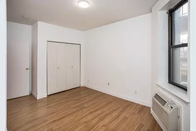 43 Van Wagenen Ave, Jersey City, NJ 07306 - Photo 9