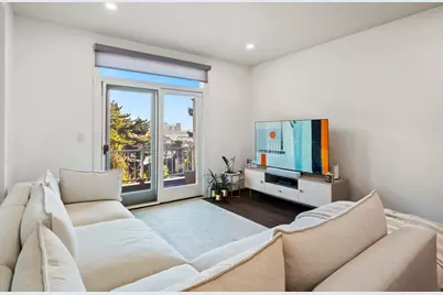 208 Shearwater Ct West #37, Jersey City, NJ 07305 - Photo 5