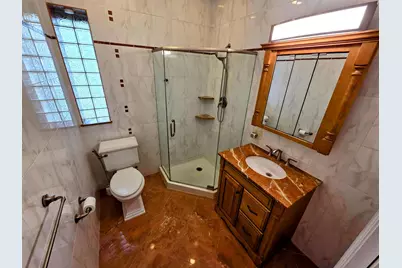 8 Carroll Pl, Weehawken, NJ 07086 - Photo 11