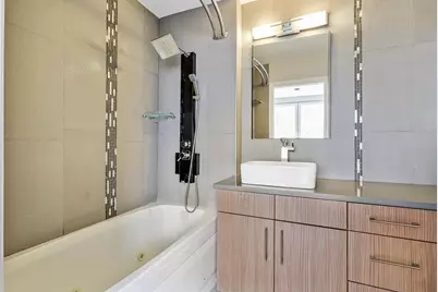 600 Harbor Blvd #1020, Weehawken, NJ 07086 - Photo 7