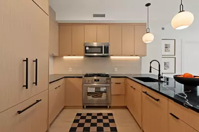 139 Christopher Columbus Dr #507, Jersey City, NJ 07302 - Photo 5