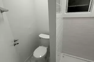 54 Jefferson Ave, Jersey City, NJ 07306 - Photo 27