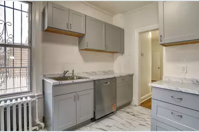 54 Jefferson Ave, Jersey City, NJ 07306 - Photo 11