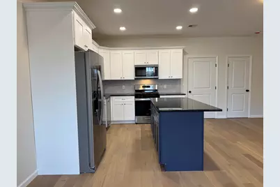 188 Heckel St #2, Belleville, NJ 07109 - Photo 3