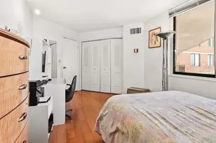 401 Harmon Cove Tower, Secaucus, NJ 07094 - Photo 25