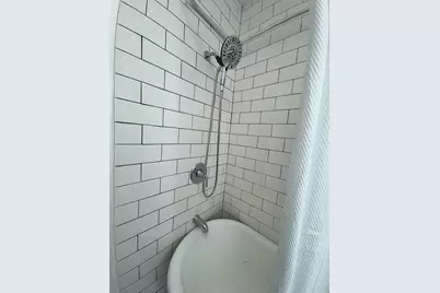 24 Pamrapo Ave #1, Jersey City, NJ 07305 - Photo 19