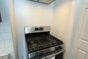 24 Pamrapo Ave, Jersey City, NJ 07305 - Photo 33