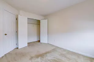 23 Creekside Ct, Secaucus, NJ 07094 - Photo 25