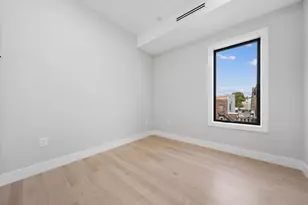 373 New York Ave, Jersey City, NJ 07307 - Photo 21