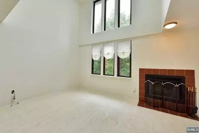 798 Spinnaker Ct #798, Secaucus, NJ 07094 - Photo 5