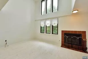 798 Spinnaker Ct, Secaucus, NJ 07094 - Photo 5