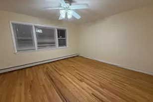 10 E 10th St, Bayonne, NJ 07002 - Photo 7