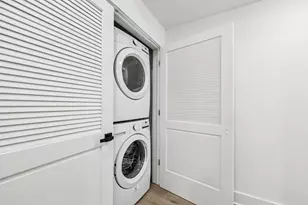 1003 Summit Ave, Jersey City, NJ 07307 - Photo 15