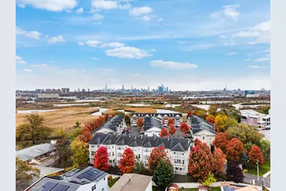 6 Creekside Ct, Secaucus, NJ 07094 - Photo 43