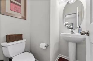 6 Creekside Ct, Secaucus, NJ 07094 - Photo 17