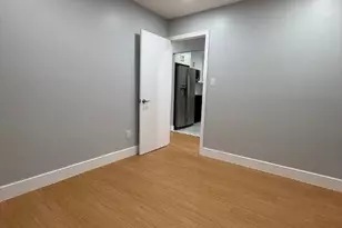 47 Country Village Ct, Bayonne, NJ 07002 - Photo 9